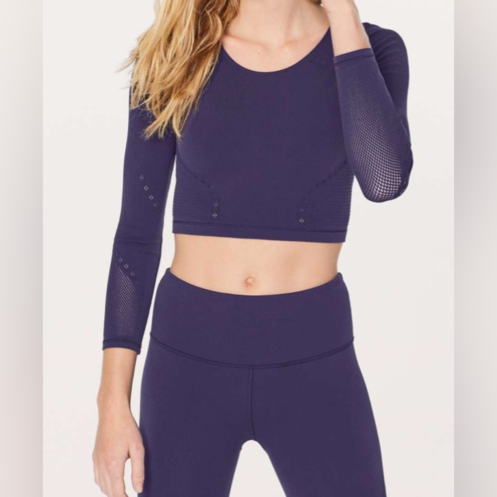 Lululemon Womens 4 Purple Reveal Long Sleeve Crop Top Active Athletic